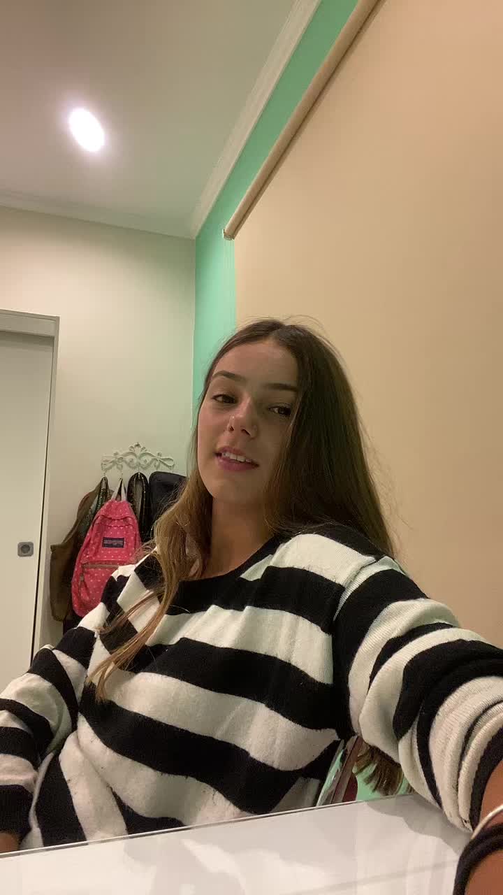 @Clara Alvarez