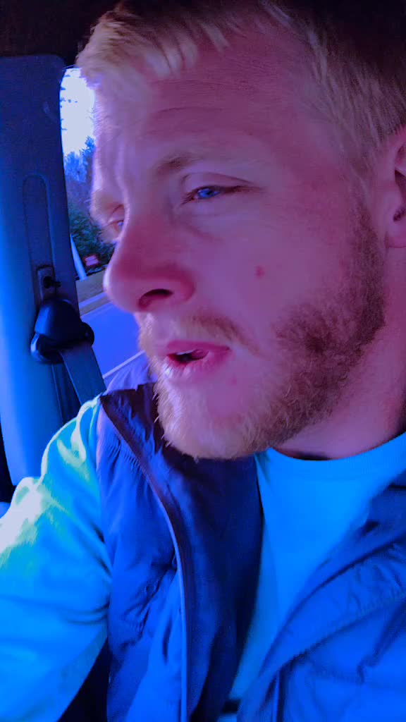 @Dillonclarkson+Busybee7788