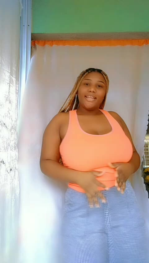 @Danitsha28
