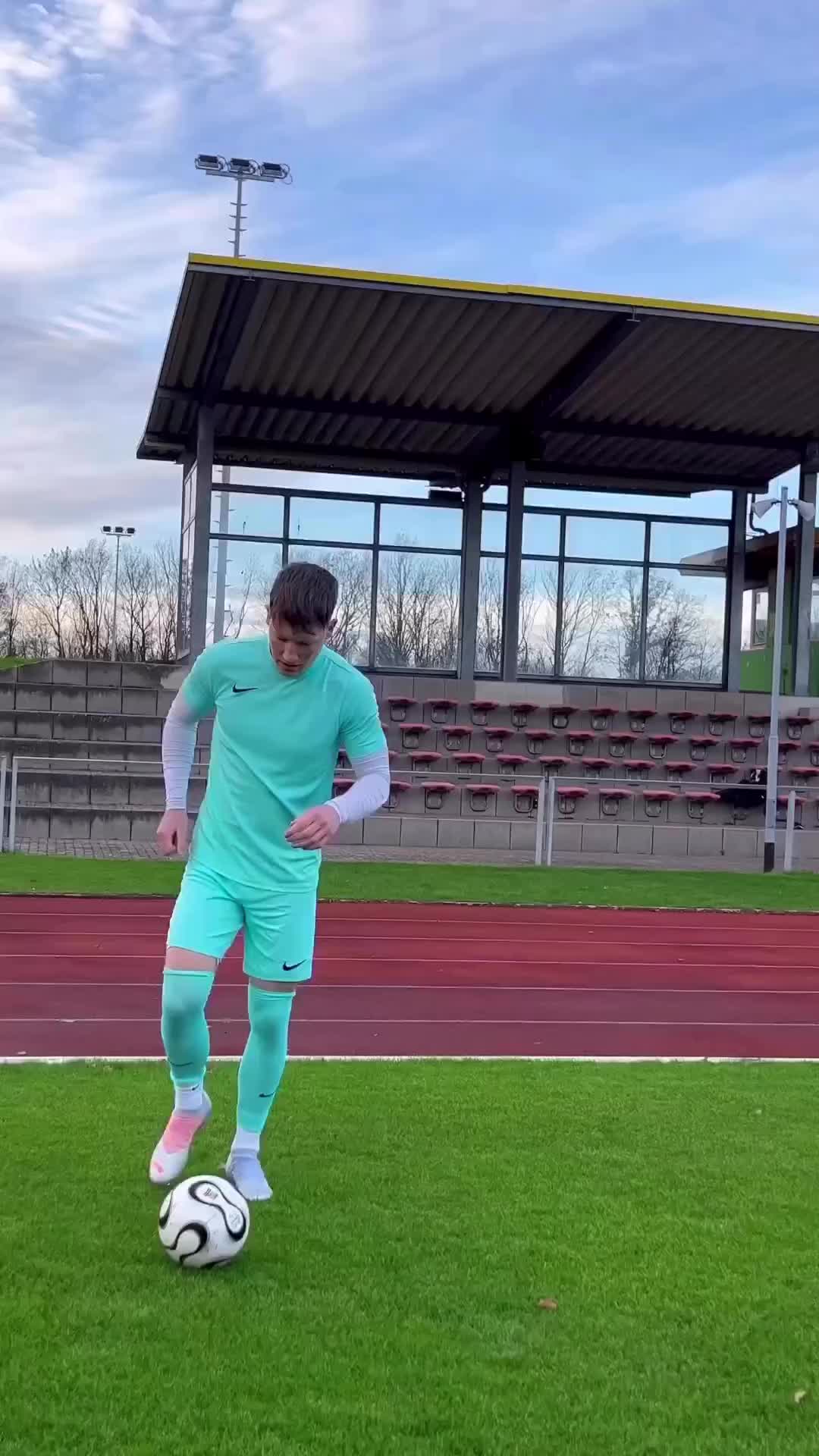 @alecberlin