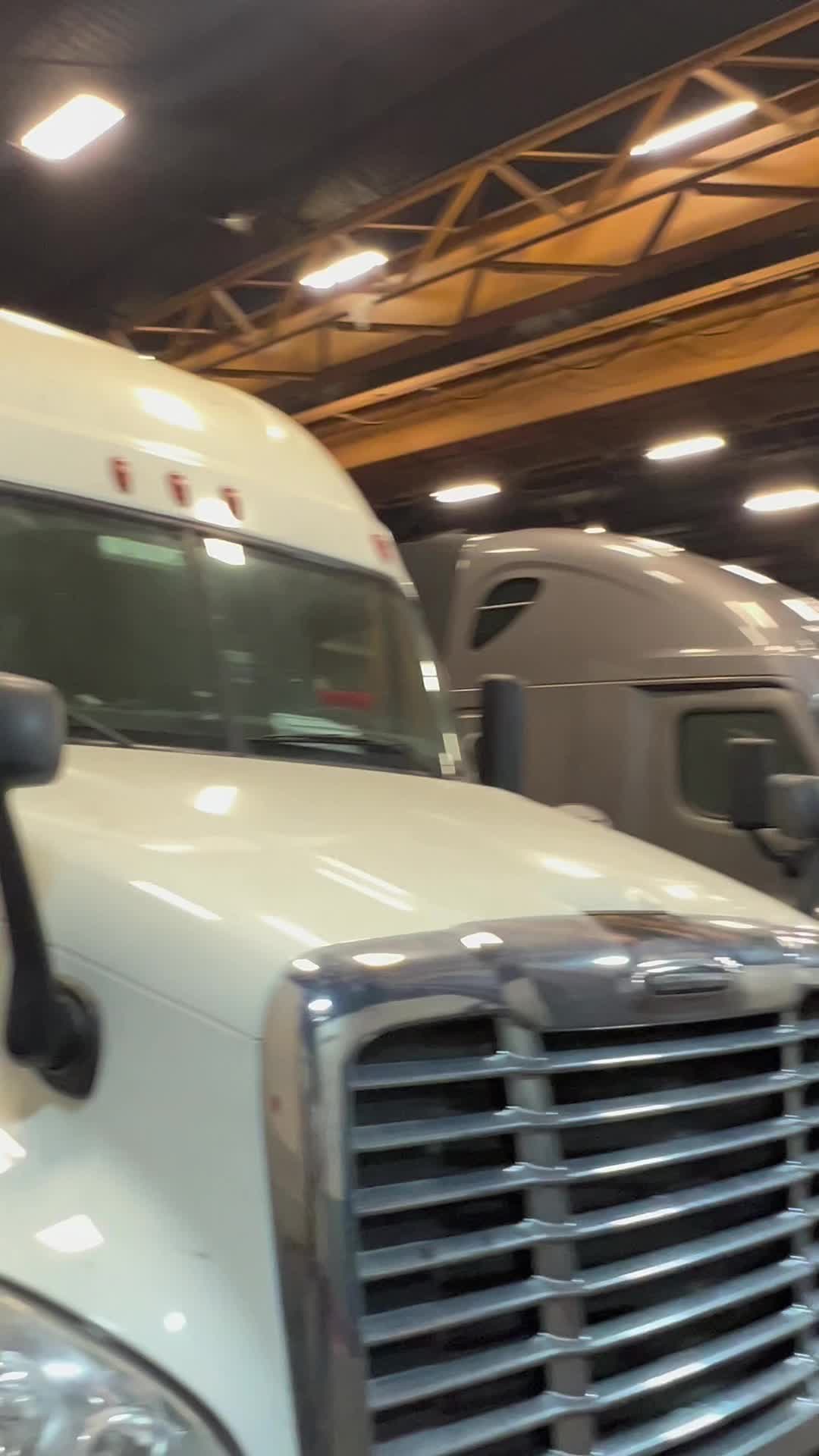 @NomadTruckParking