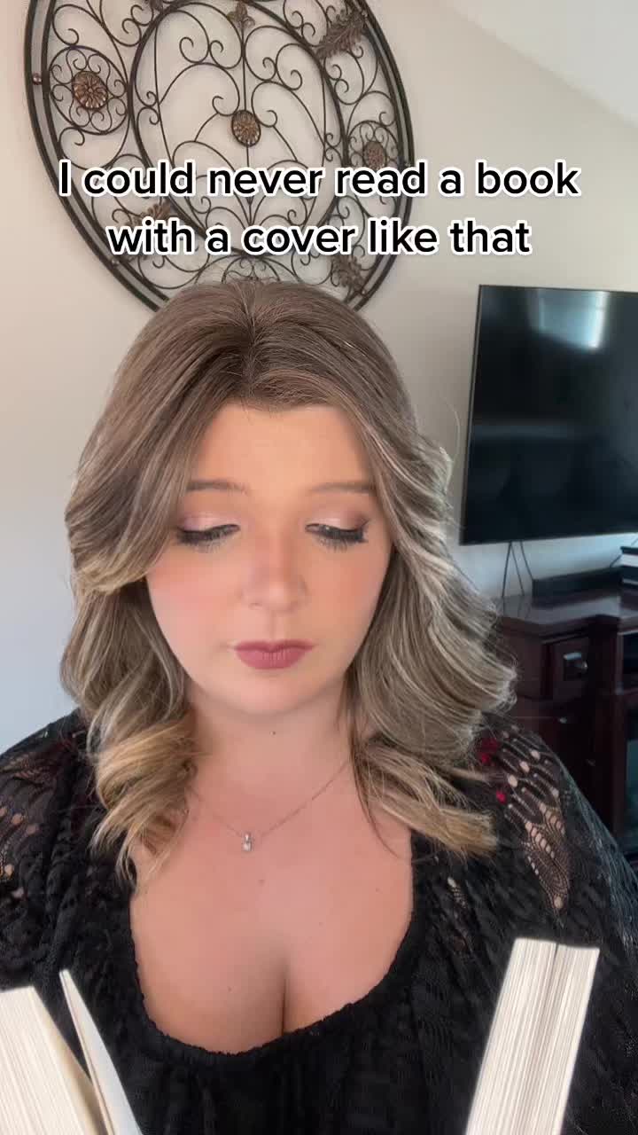 @Katelyntaylorbooks