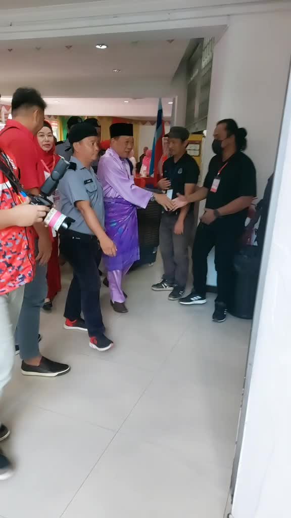 @MALAYSIAN ALL TRUCK