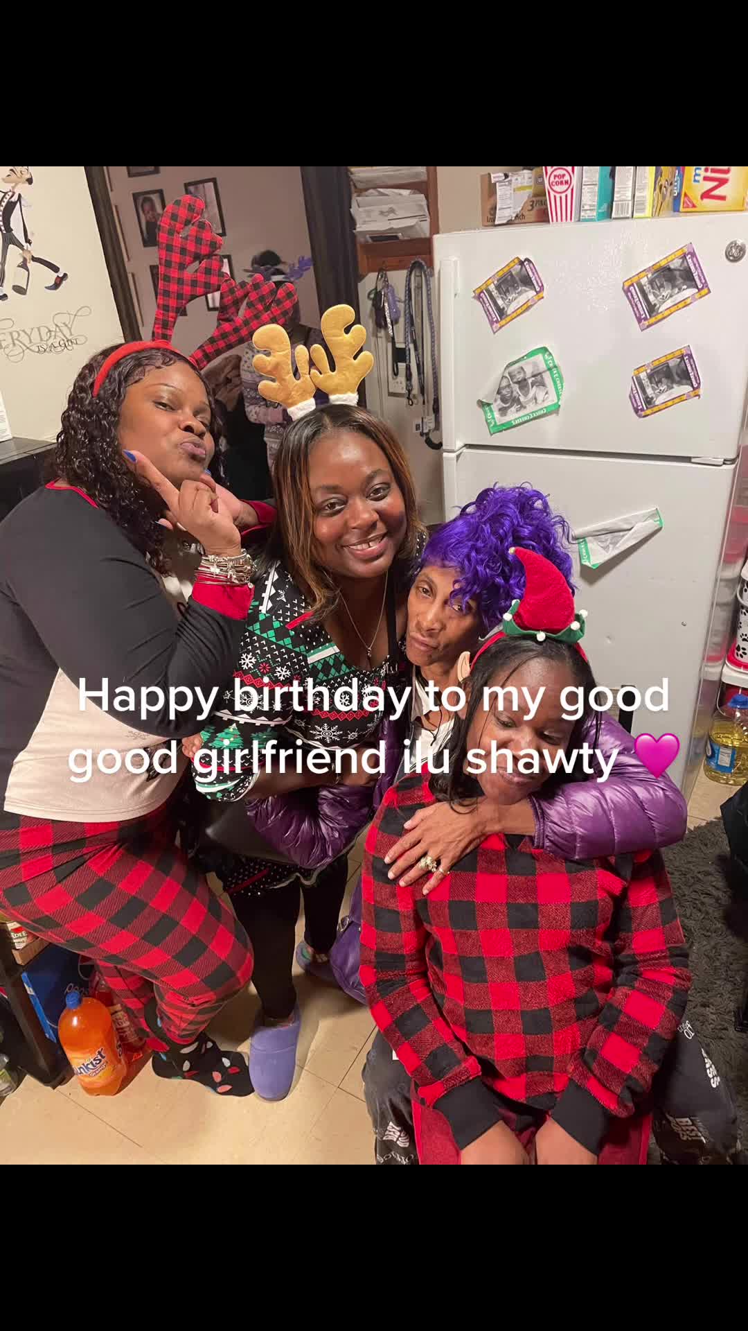 @A&rsquo;Mour Mom