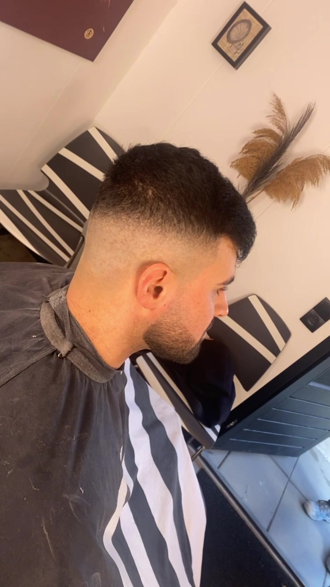 @Hermanos Barber Studio ⚡️