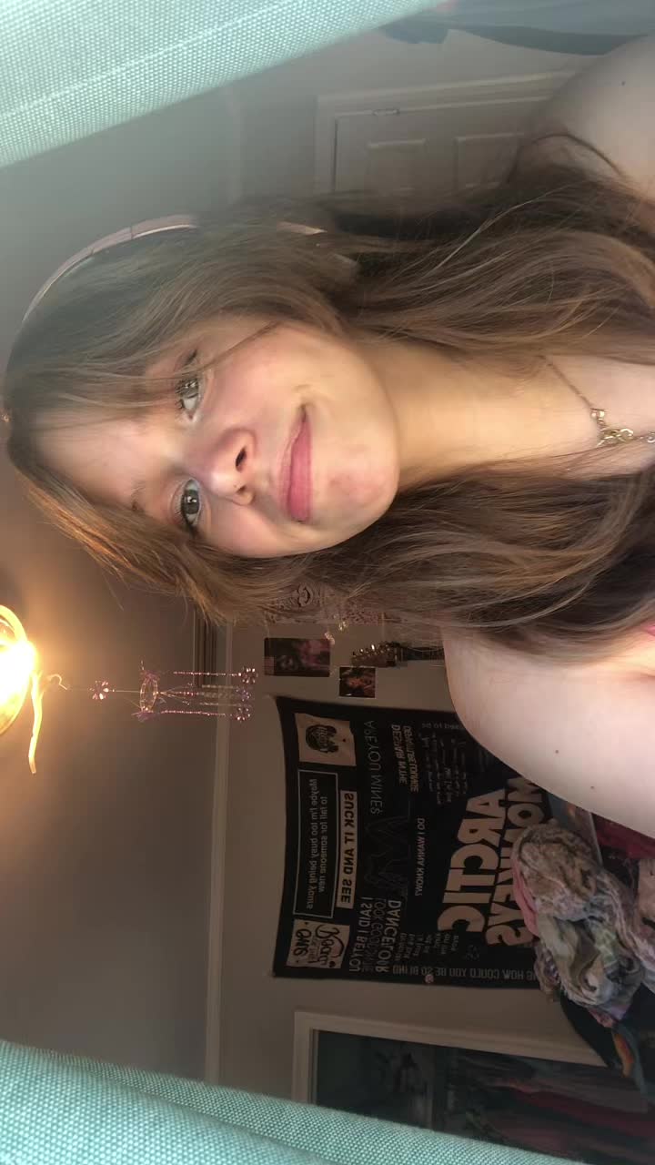 @𝓓𝓸𝓵𝓵𝓲♡