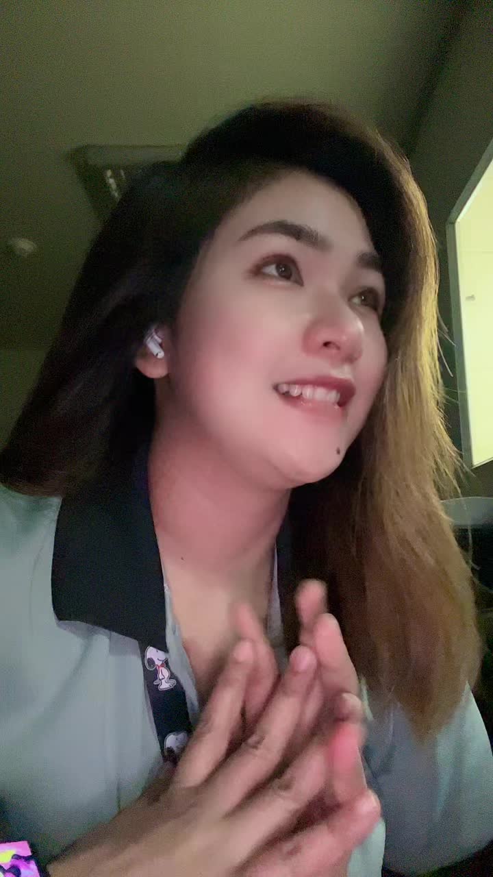@iya Dizon