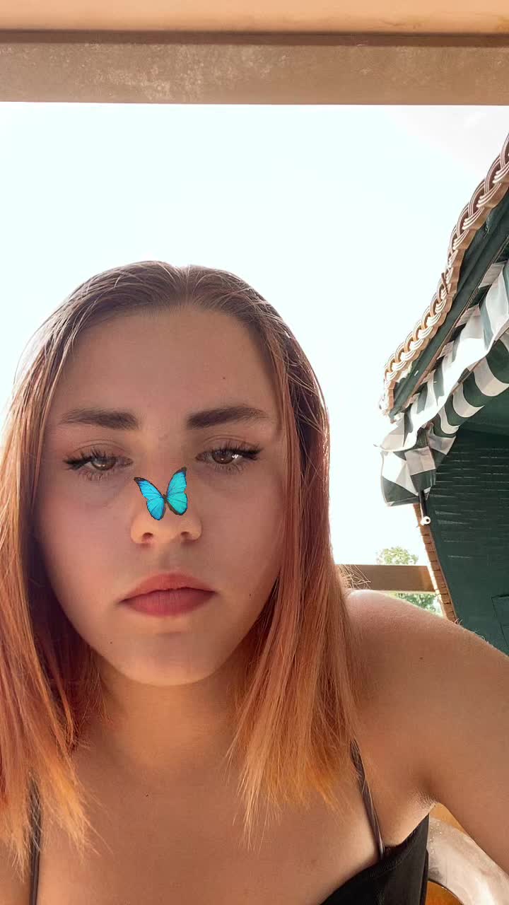 @Leniii🍃💔