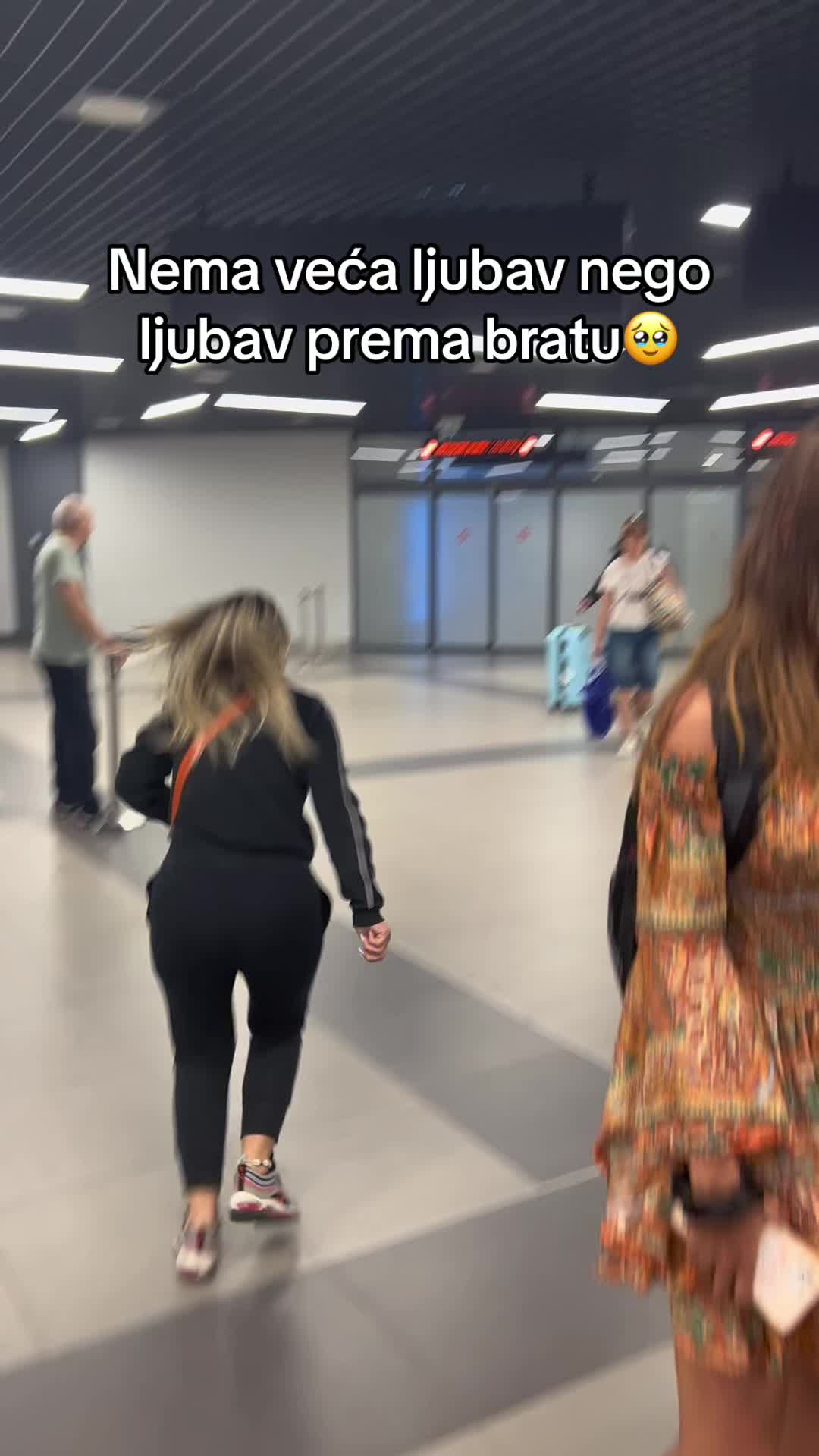 @makicax
