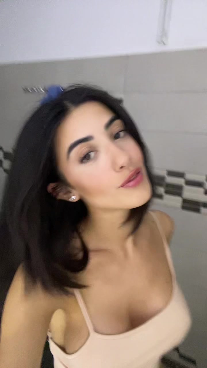 @Ana&iuml;s Luongo