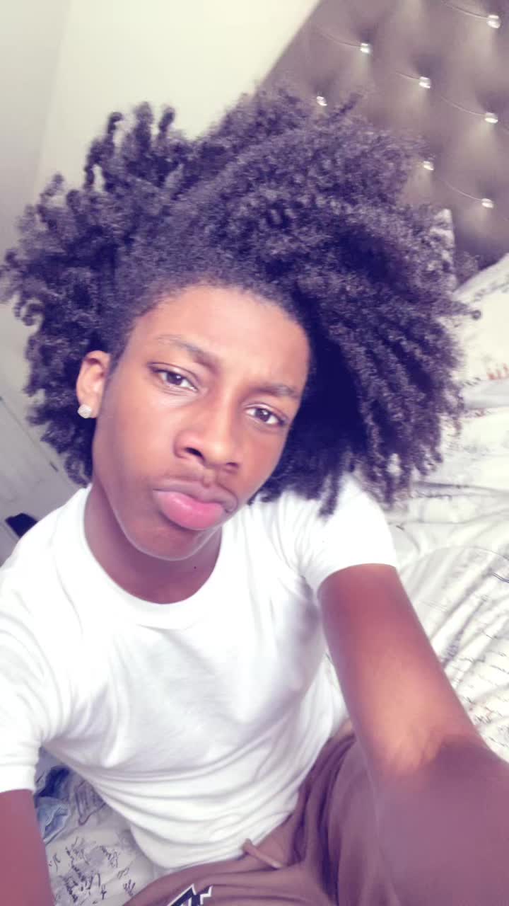 @shelovedeee