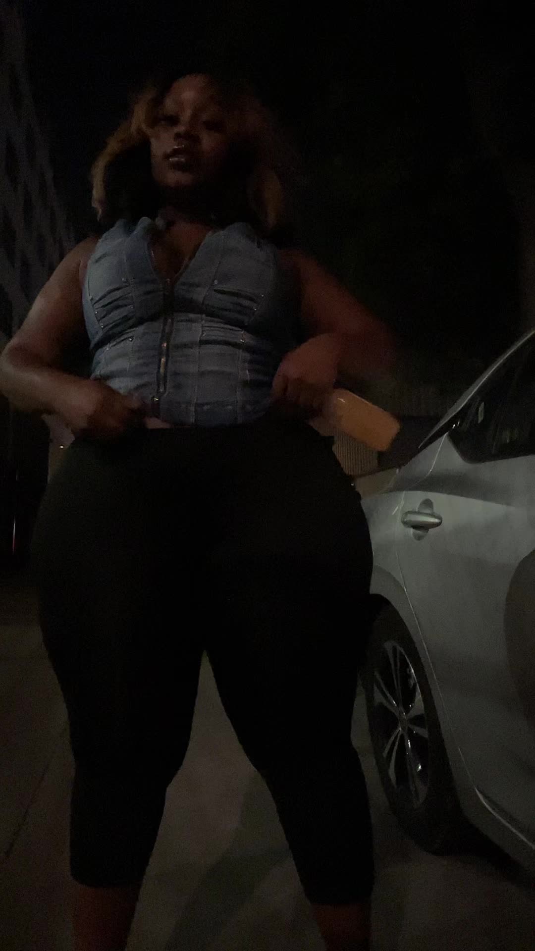 @LovNia_