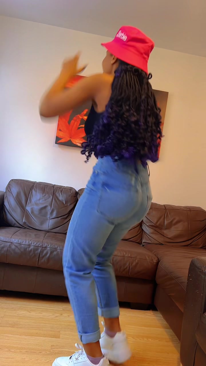 @𝐿𝒾𝓁𝓎 🎀