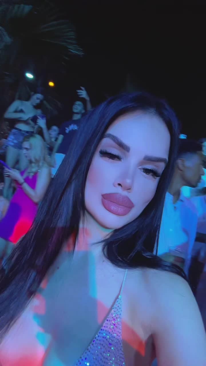 @Eleni 🌺