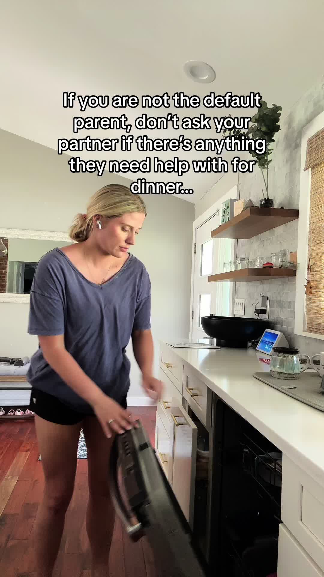 @Annalee