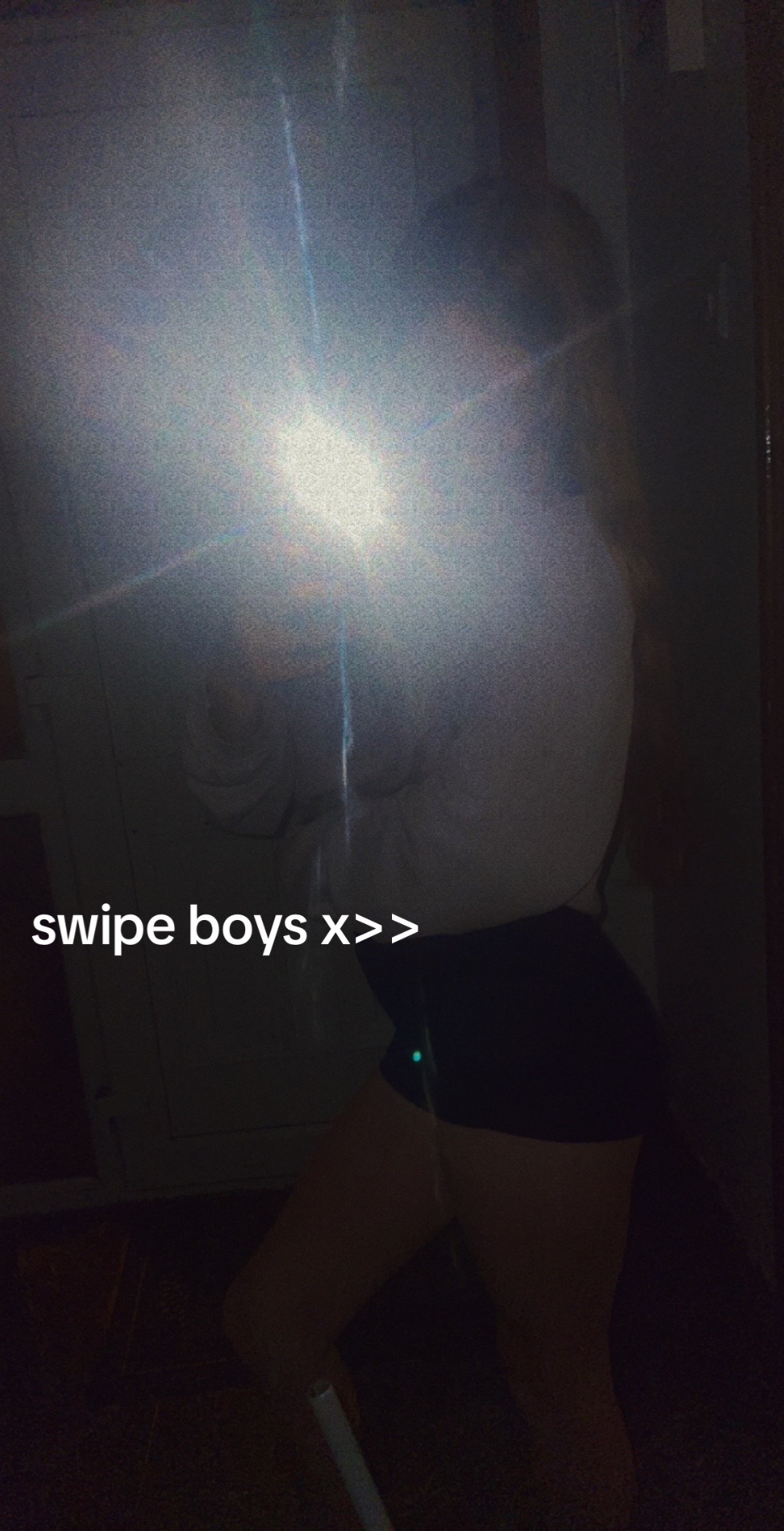 @L~S🙈💋