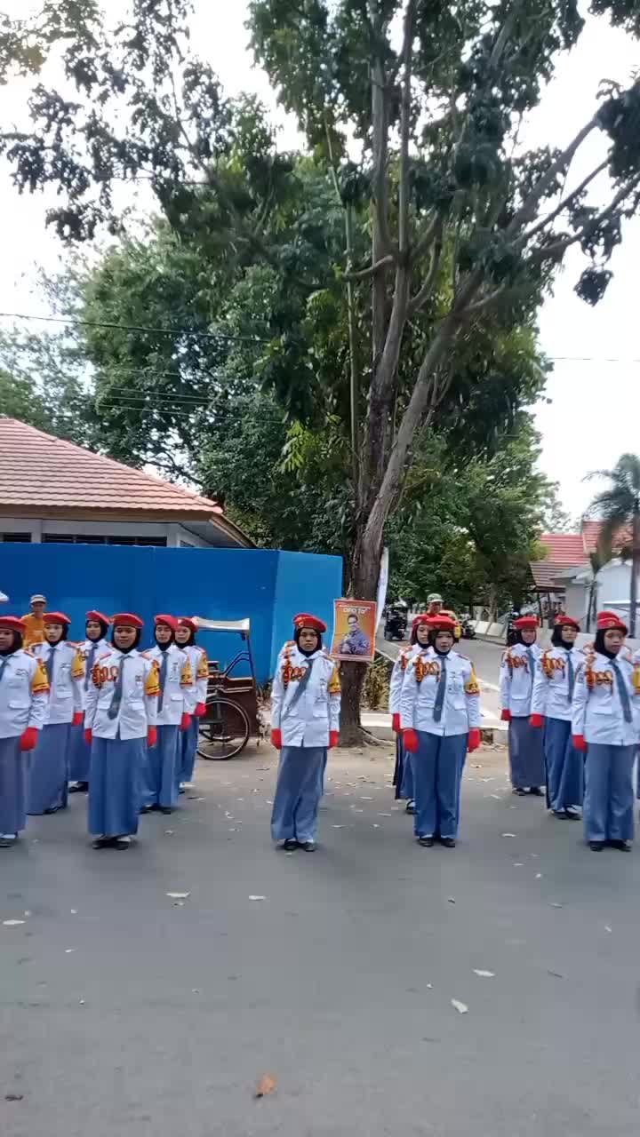 @Uniixx