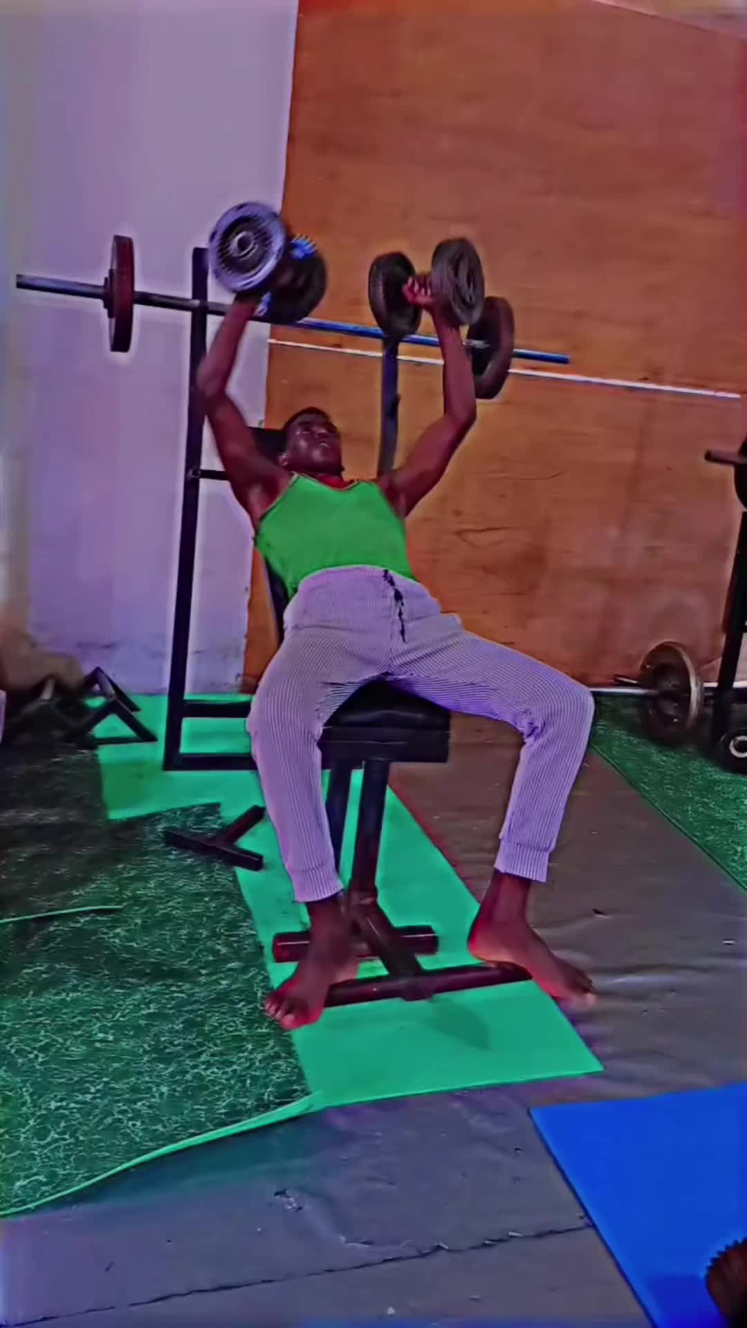 @chakur🏋&zwj;♀️🏋&zwj;♂️🇪🇷🇪🇷🇪🇷F