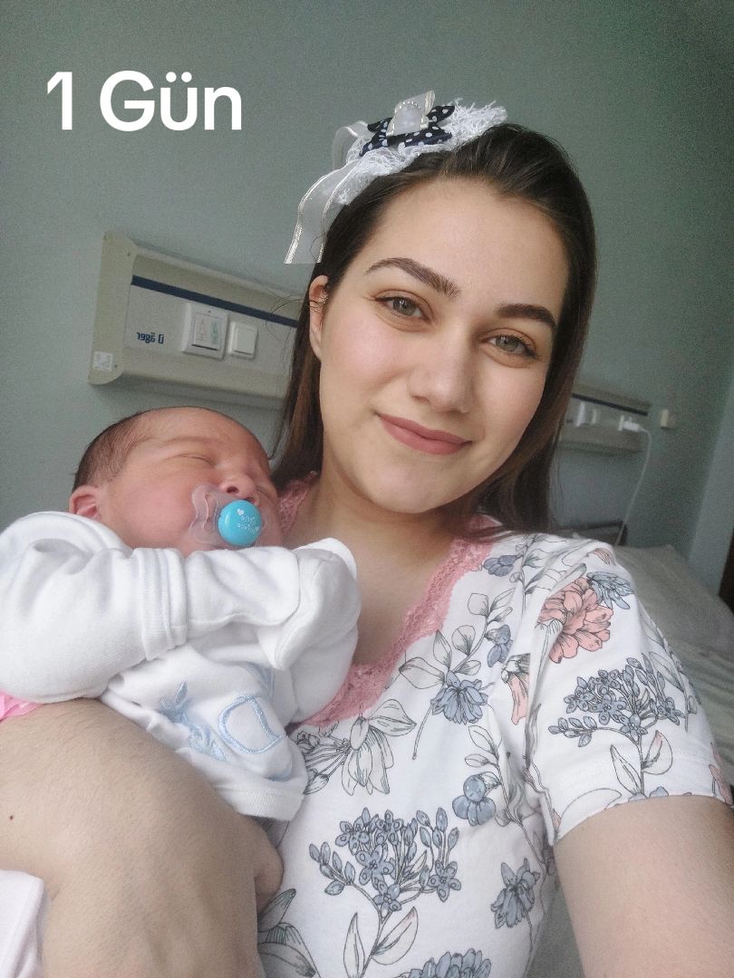 @Esin Ahmedova