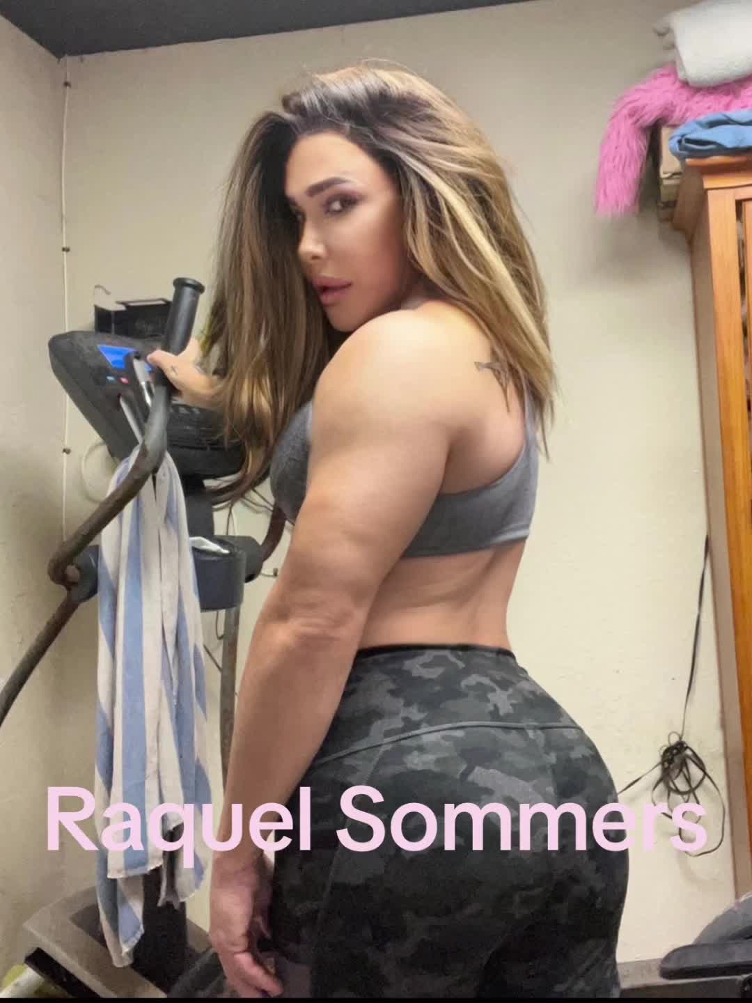 @ava_muscle_mommy.ts