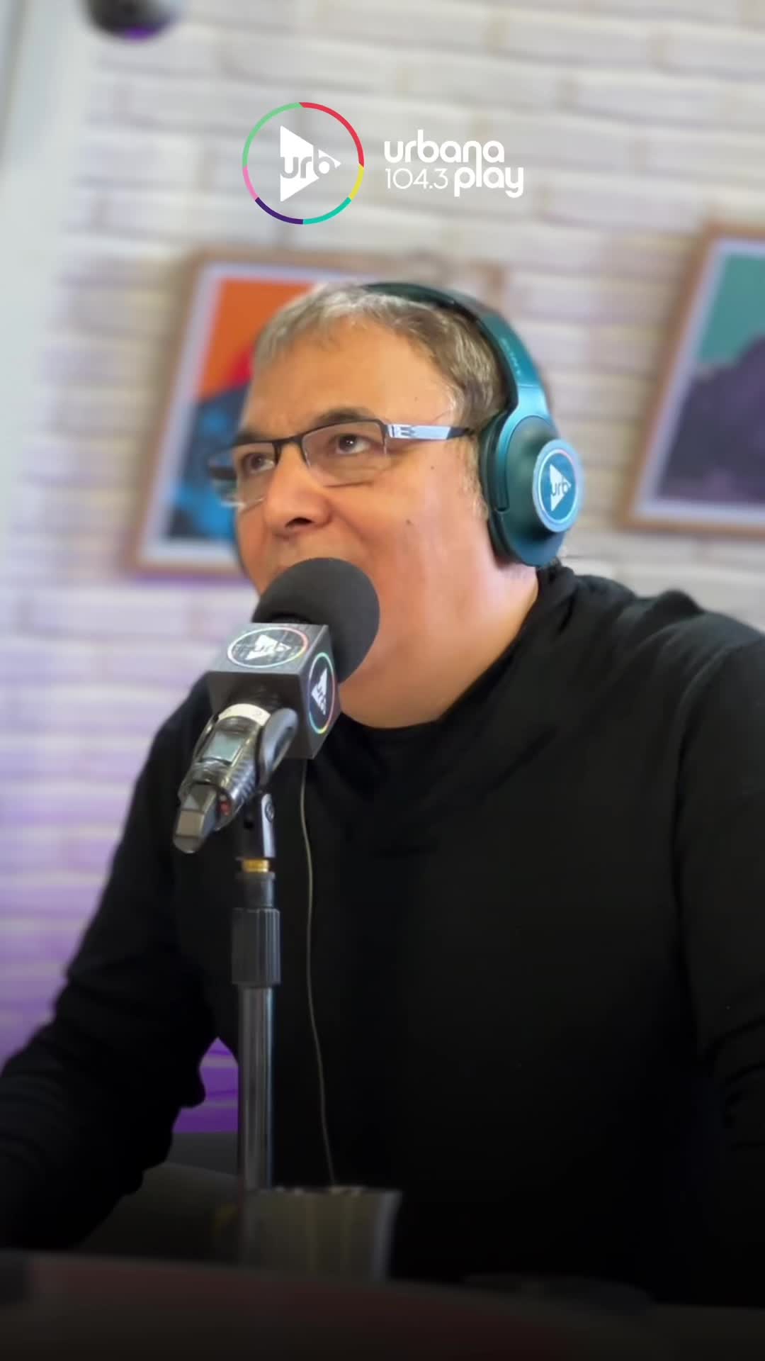 @UrbanaPlayFm