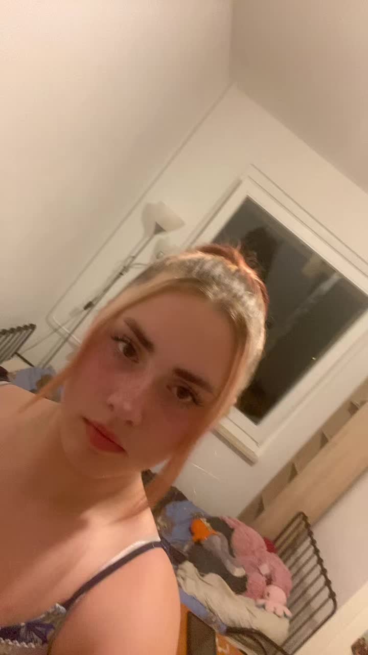 @Leniii🍃💔