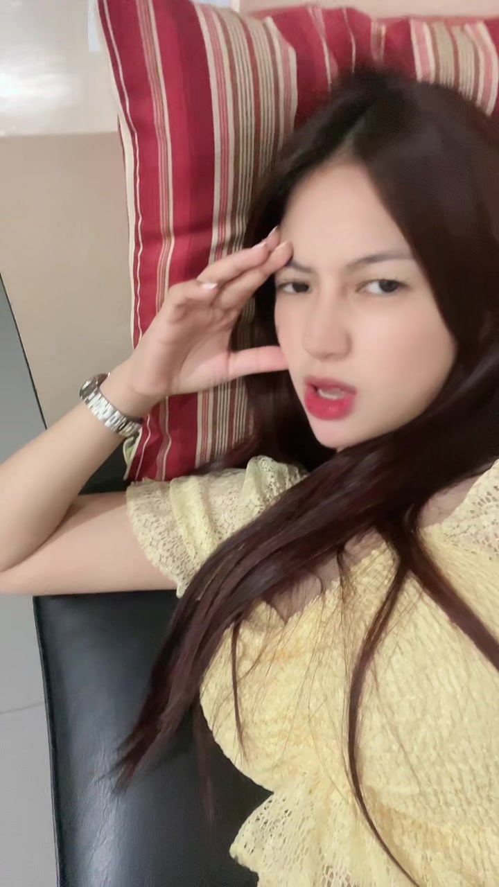 @Claire Ramos