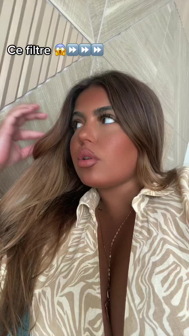 @Manon Dxb 🤳🏽☀️🍓