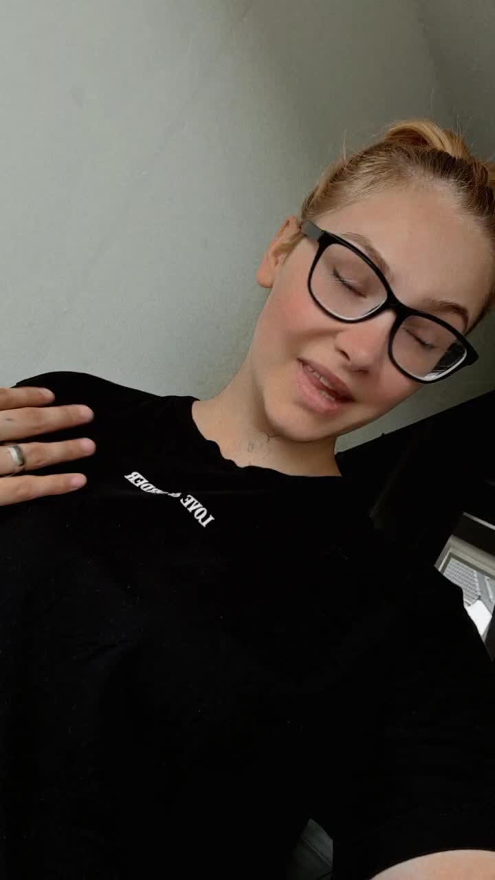 @🖤𝕯𝖆𝖗𝖐 𝕬𝖓𝖌𝖊𝖑🖤