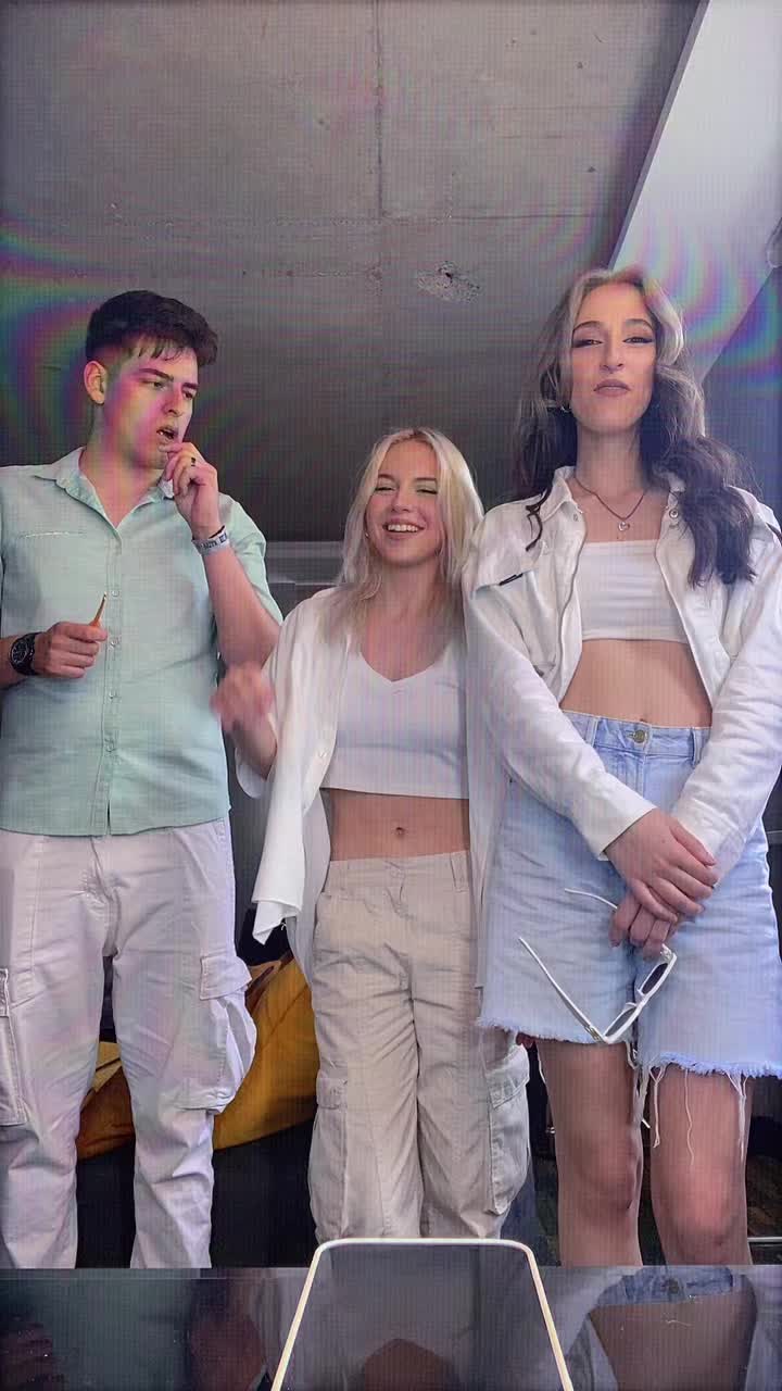 @🐅