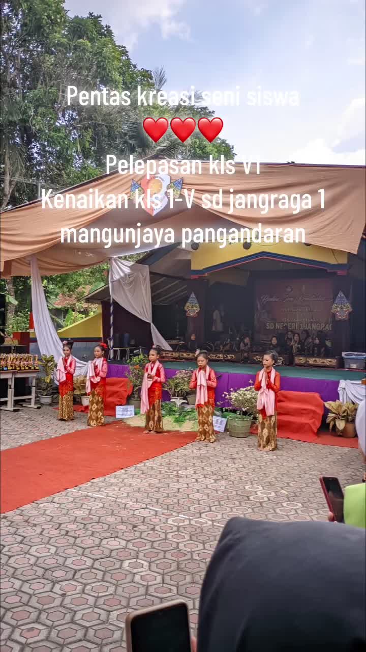 @Bundasaskia