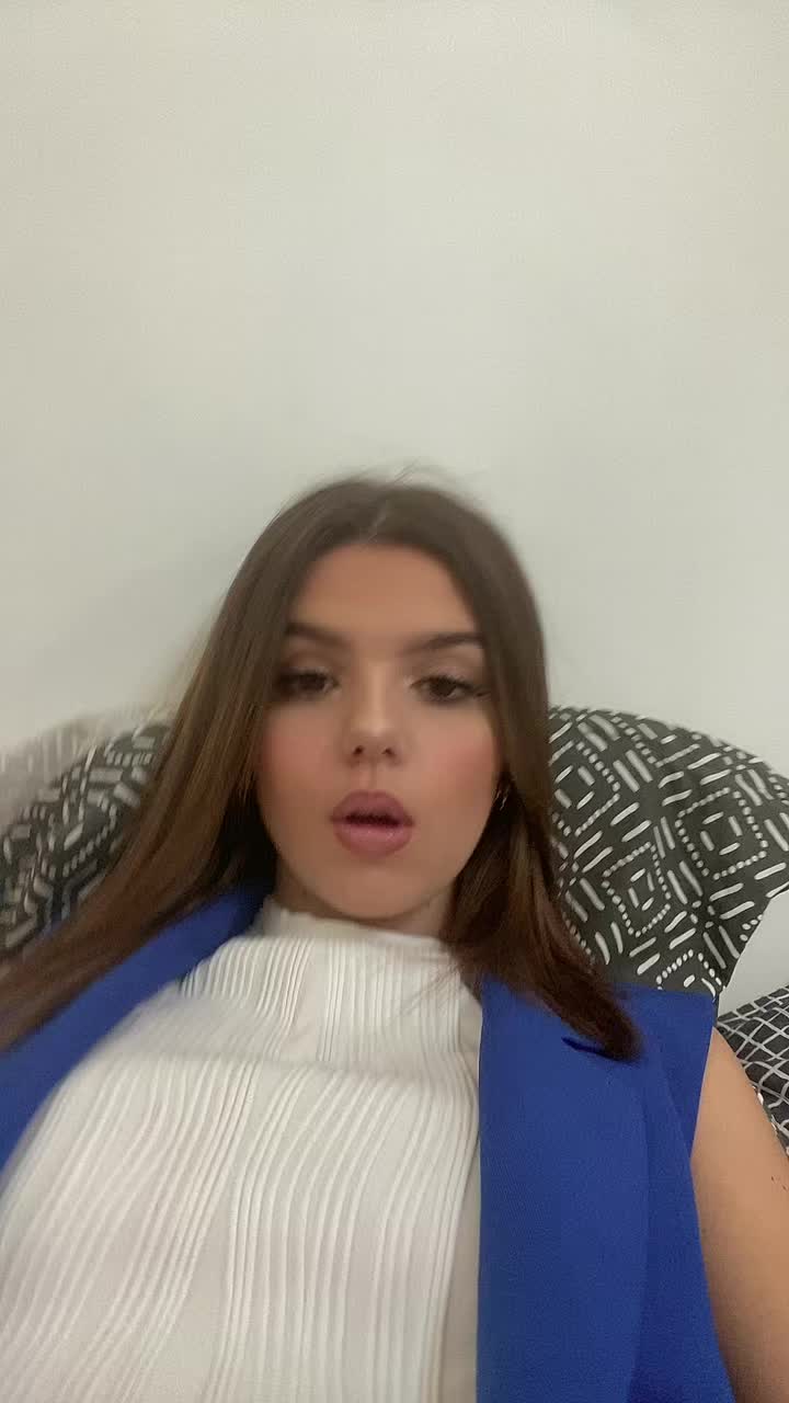 @Alii.