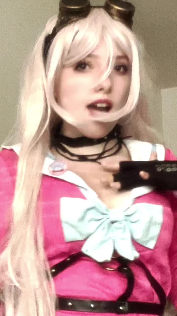 @Lee (cosbuns)