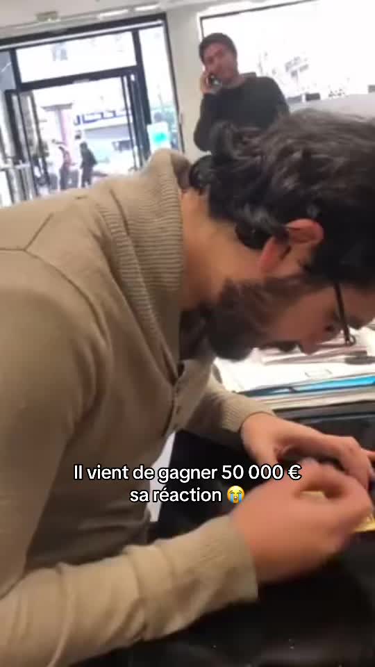 @Badaboum