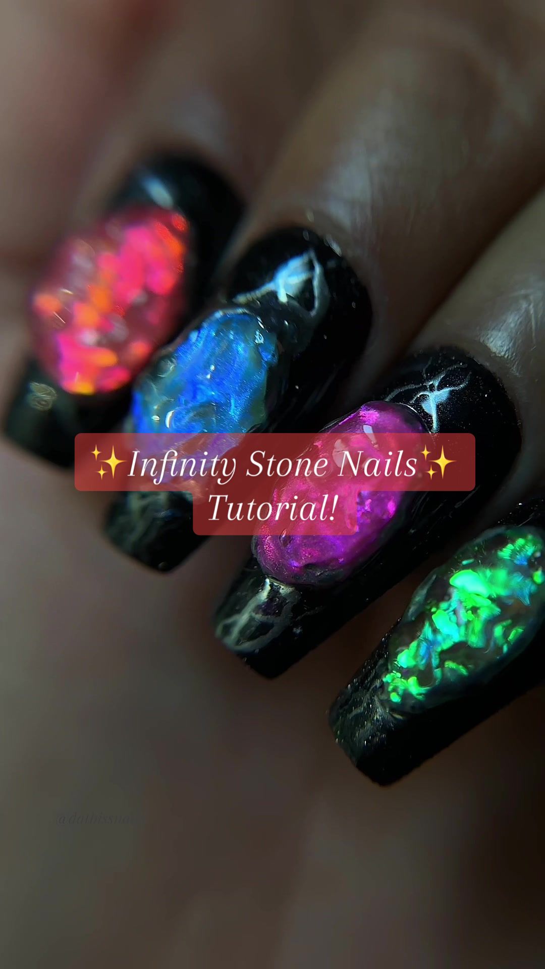 @Dat Biss Nails
