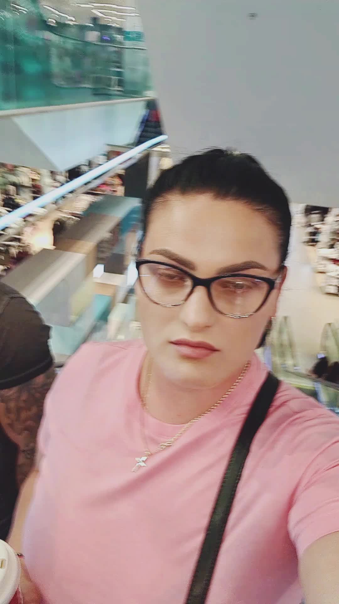 @corinaradu771
