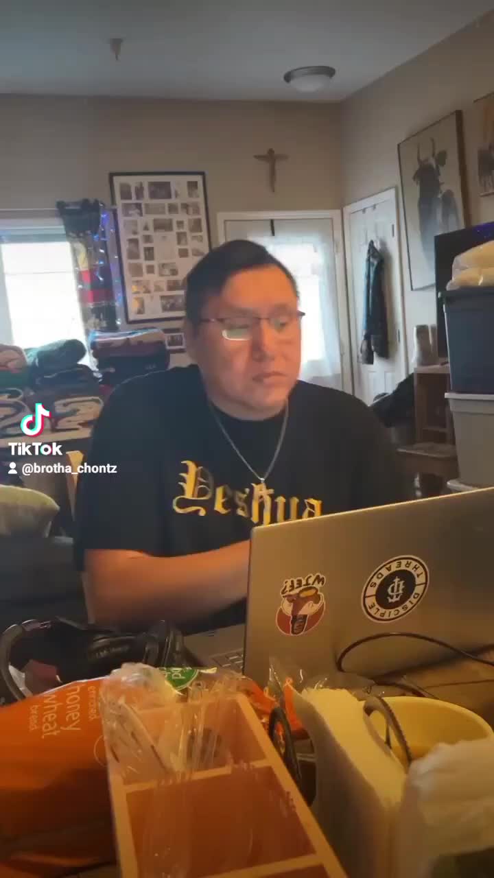@Brotha_Chontz