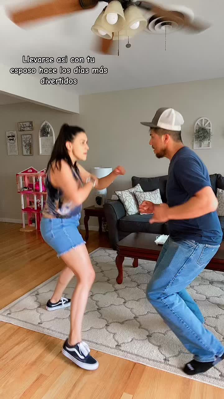 @karinameza