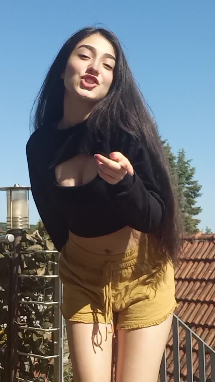 @Donya