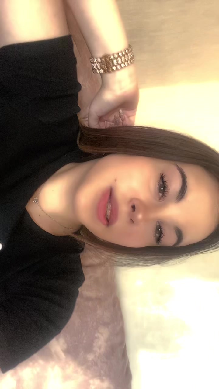 @_A.n.i.t.a_