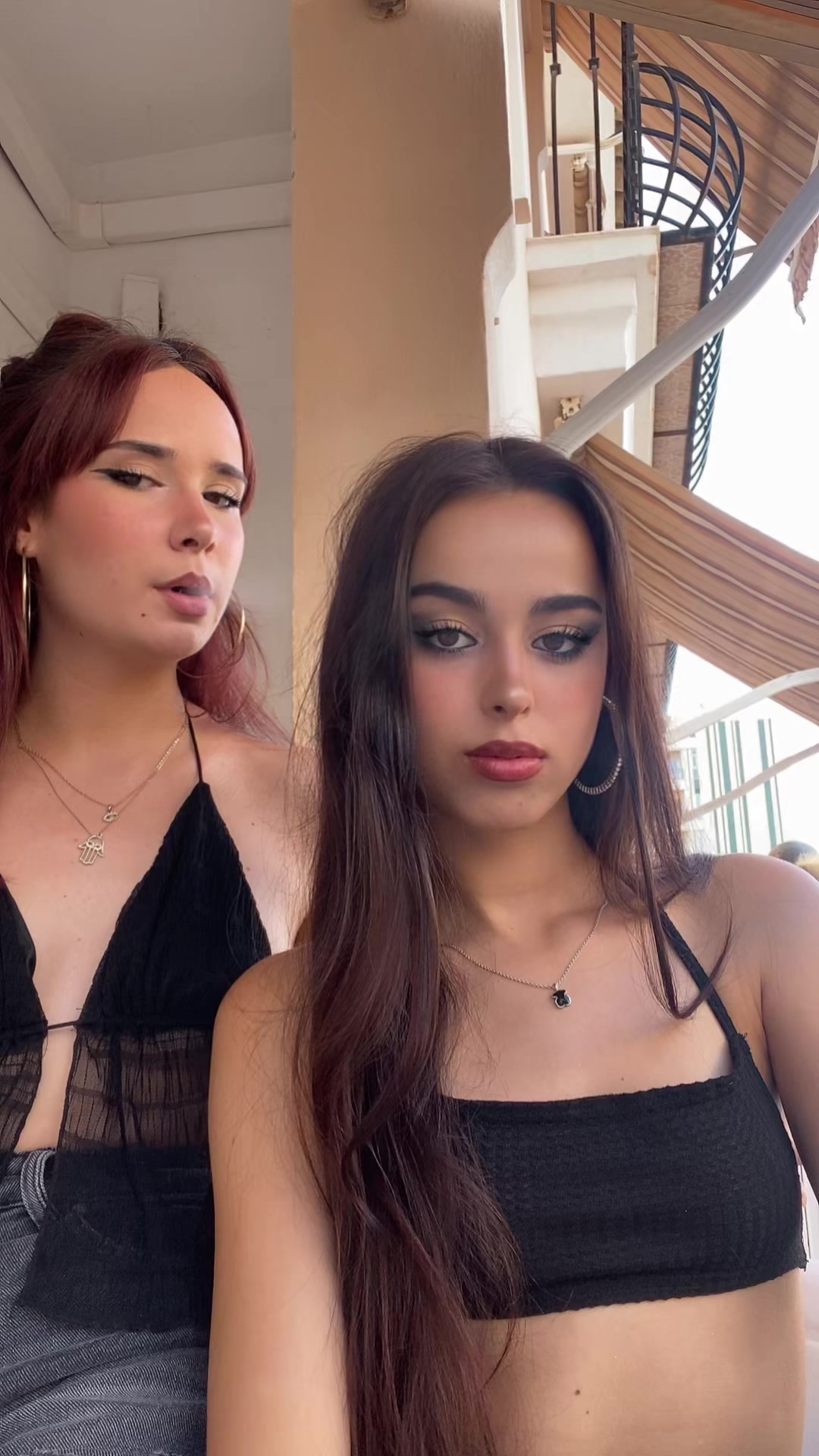 @Carlota