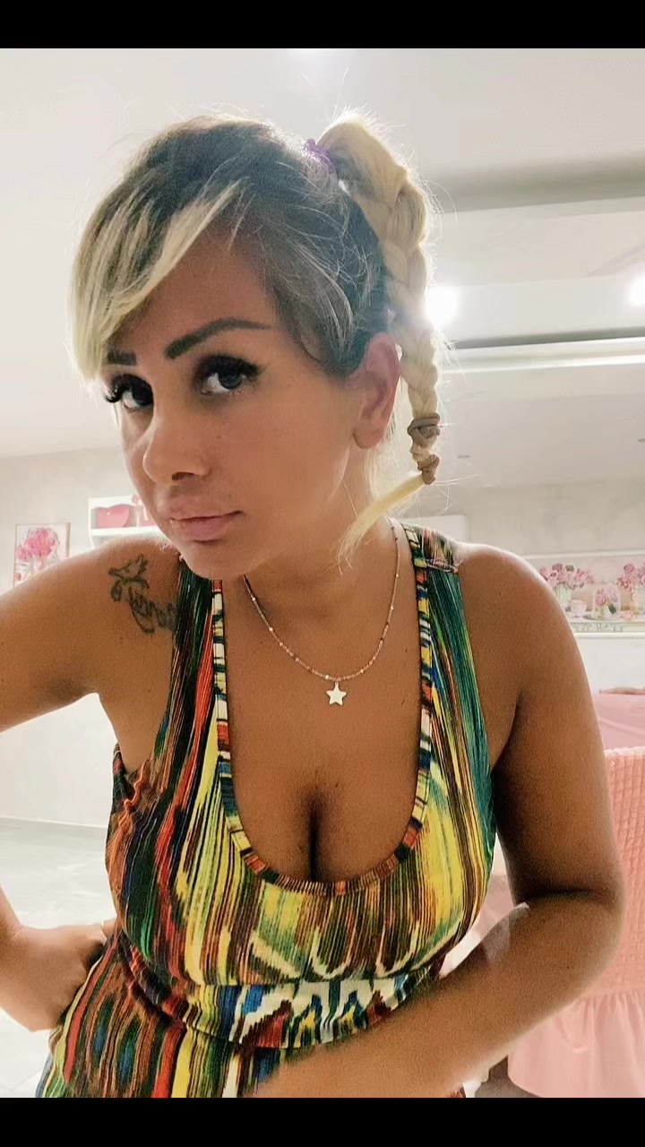 @Ramona Brandi86