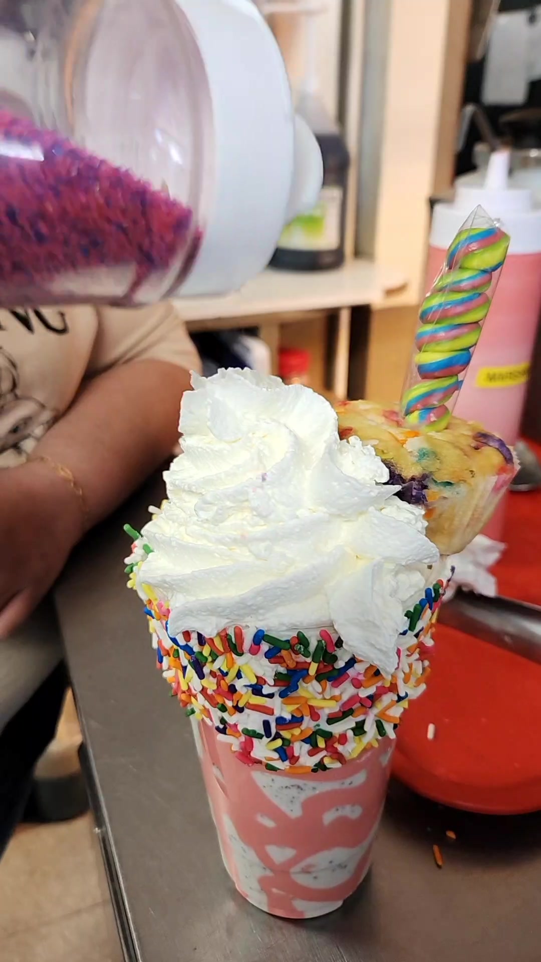 @JoesDairyBar&Grill