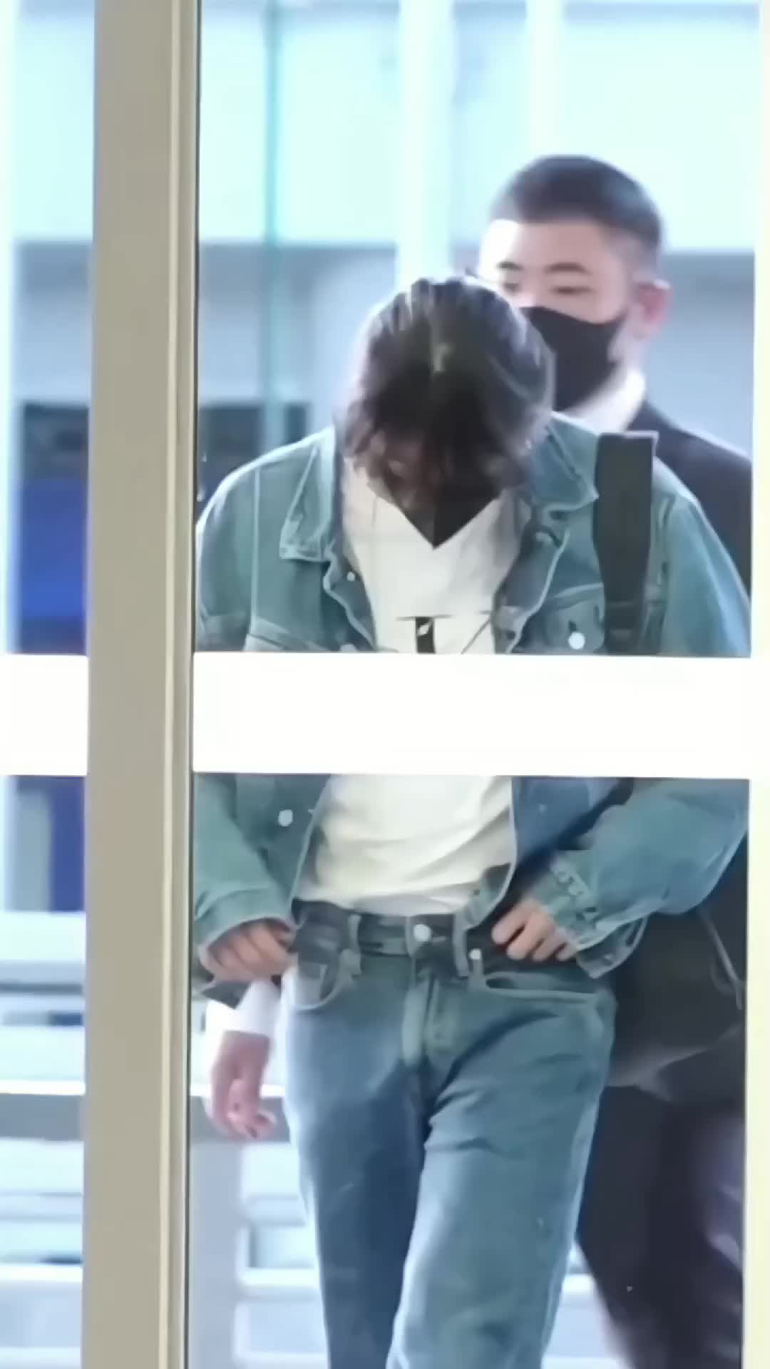 @𝐎𝐜𝐞𝐚𝐧 𝖩𝖳