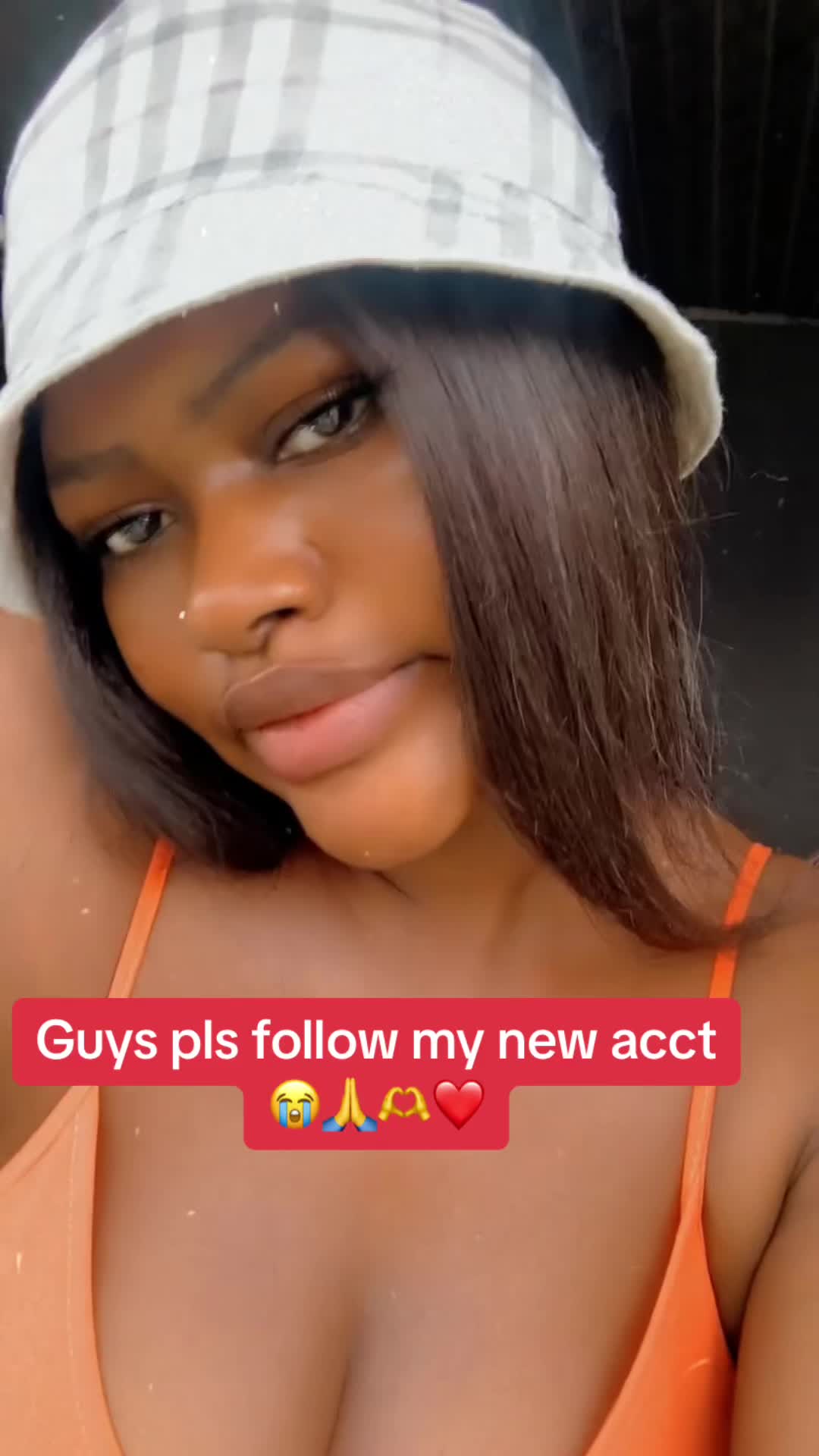 @Baldheadgirl