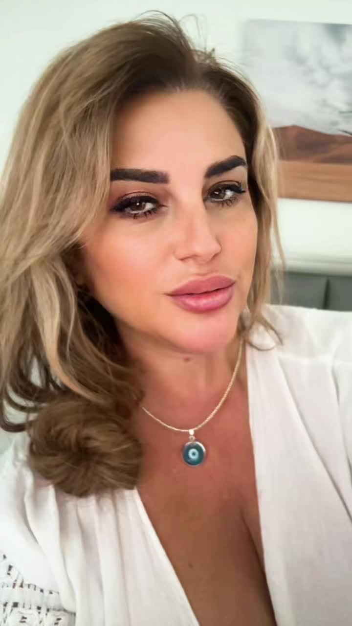 @Denia🦋🦋