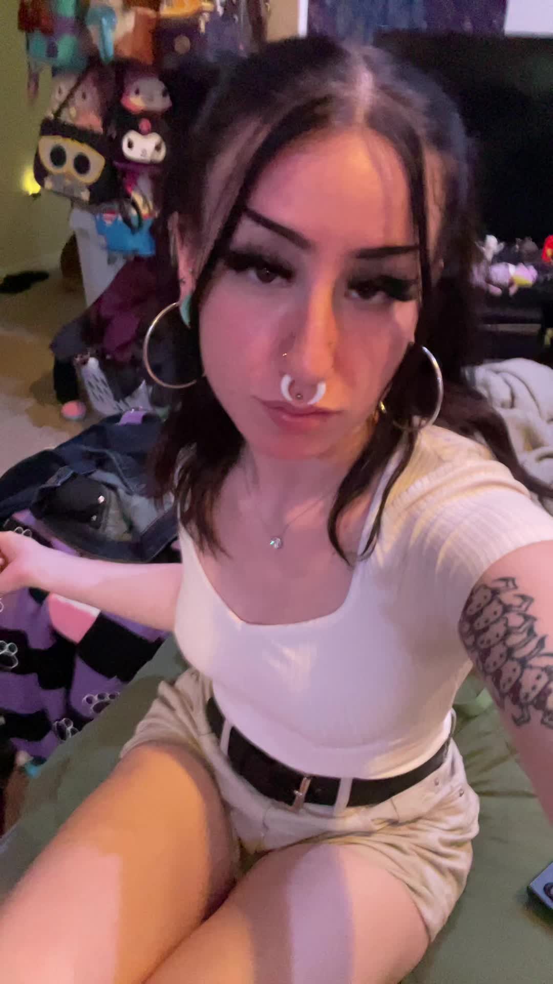 @tee