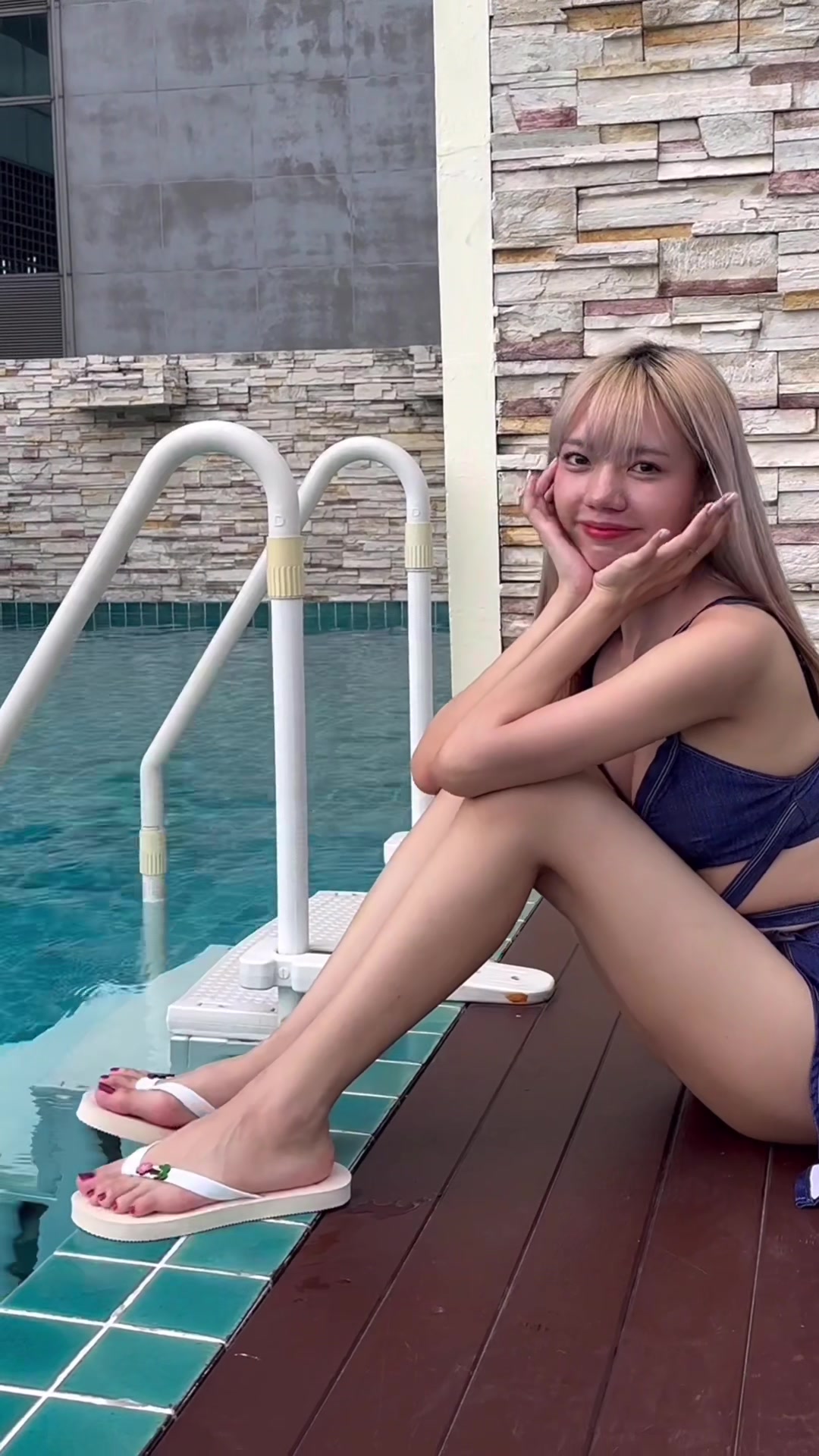 @LINGLING1A