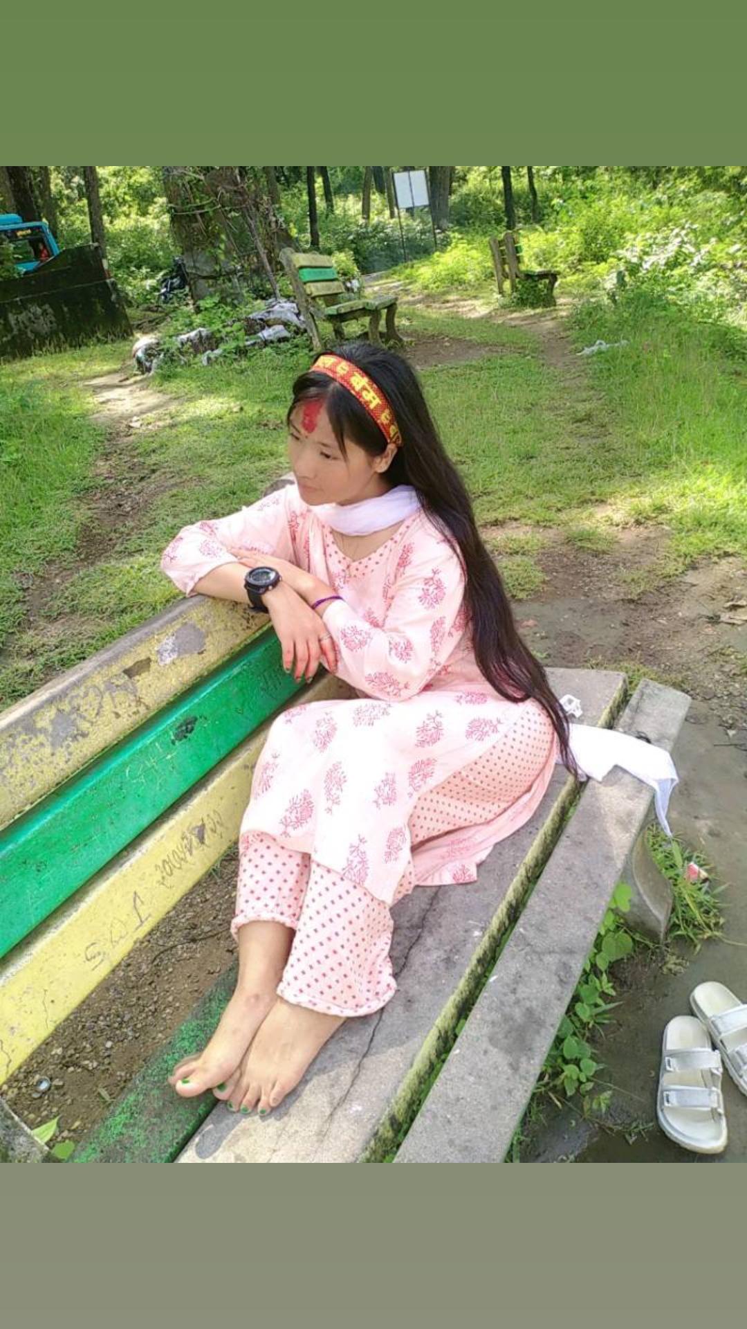 @Sneha._. 🧷