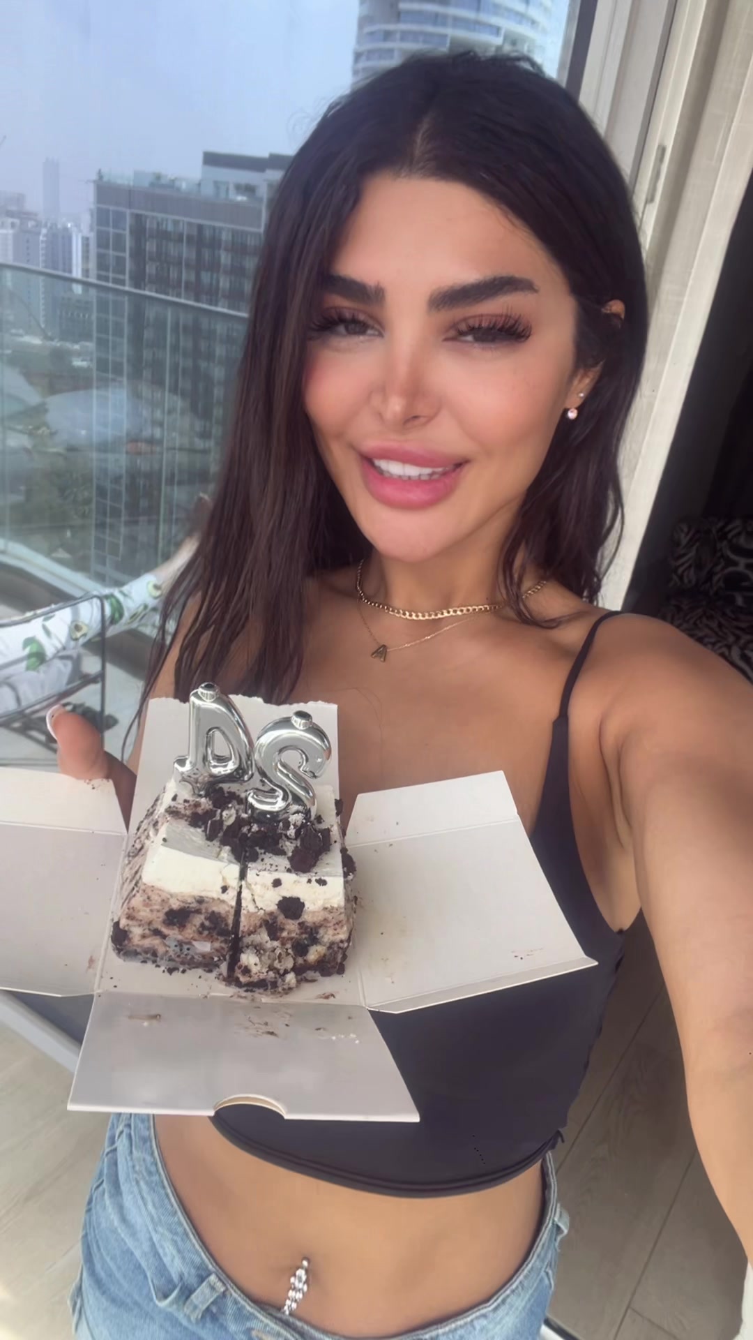 @111ayda111